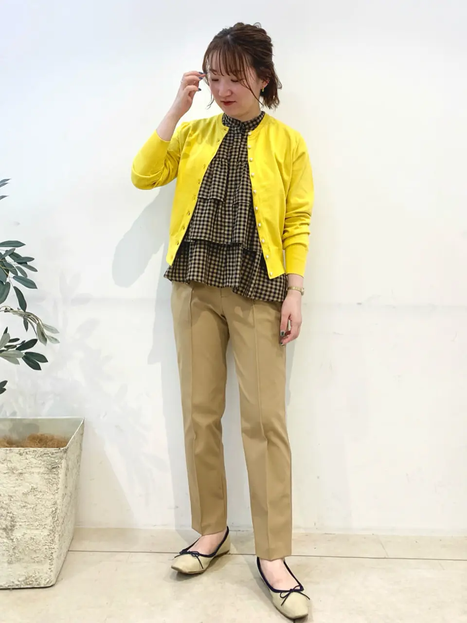 組曲 石井 コーディネート画像