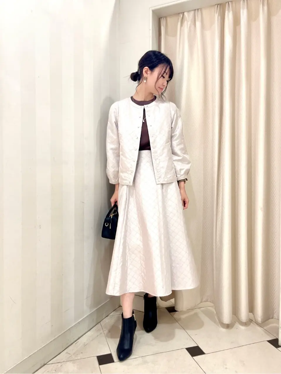 組曲 金井 コーディネート画像