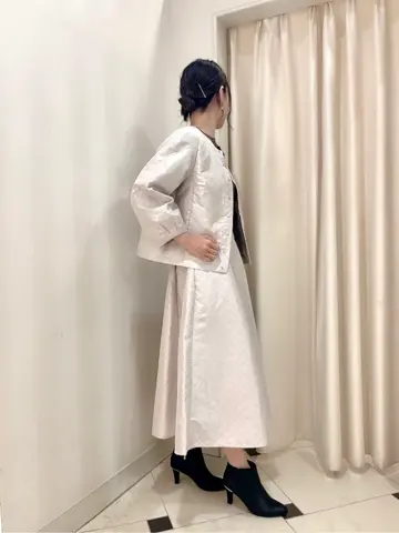 組曲 金井 コーディネート画像