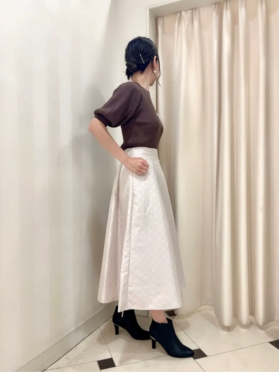 組曲 金井 コーディネート画像