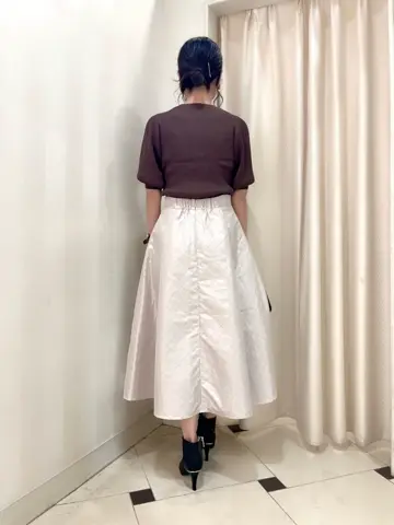 組曲 金井 コーディネート画像