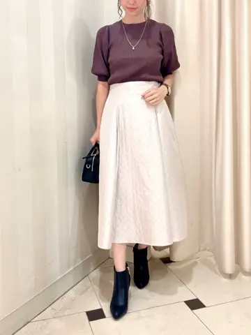 組曲 金井 コーディネート画像