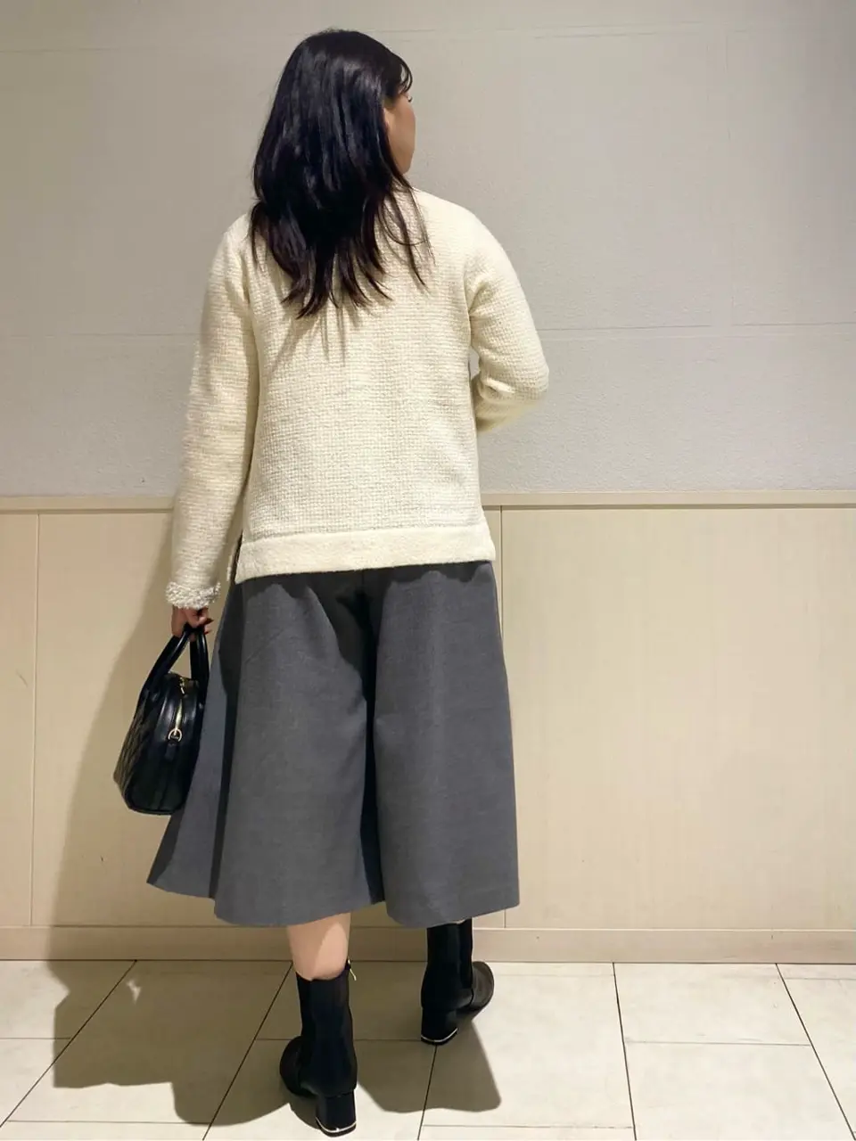 組曲 寺嶋 コーディネート画像