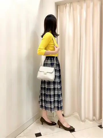 組曲 金井 コーディネート画像