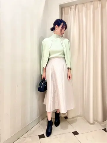 組曲 金井 コーディネート画像