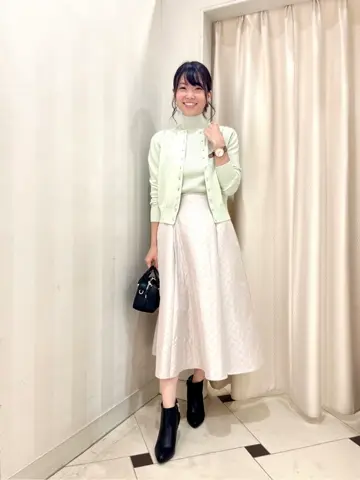 組曲 金井 コーディネート画像