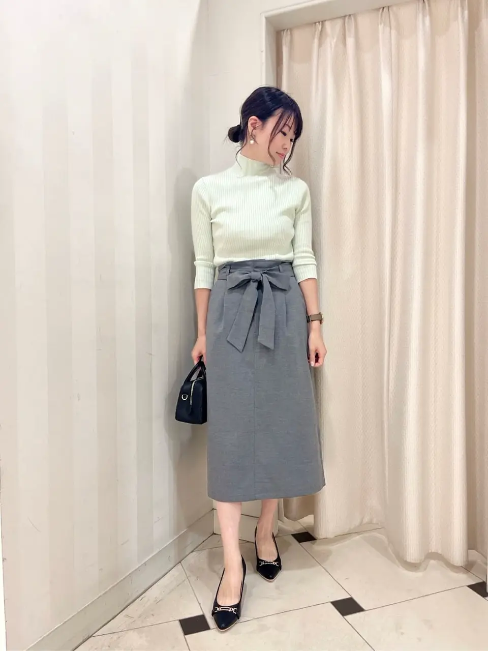 組曲 金井 コーディネート画像