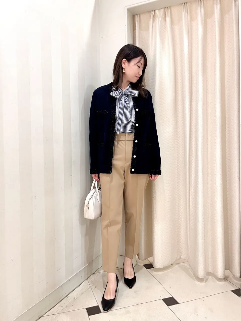 組曲 金井 コーディネート画像