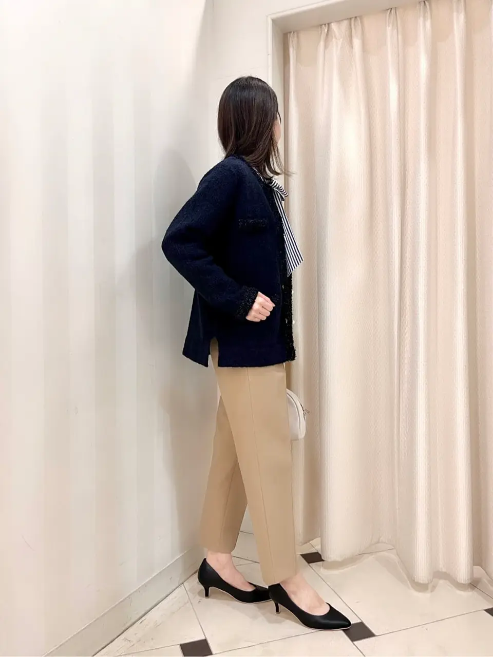 組曲 金井 コーディネート画像