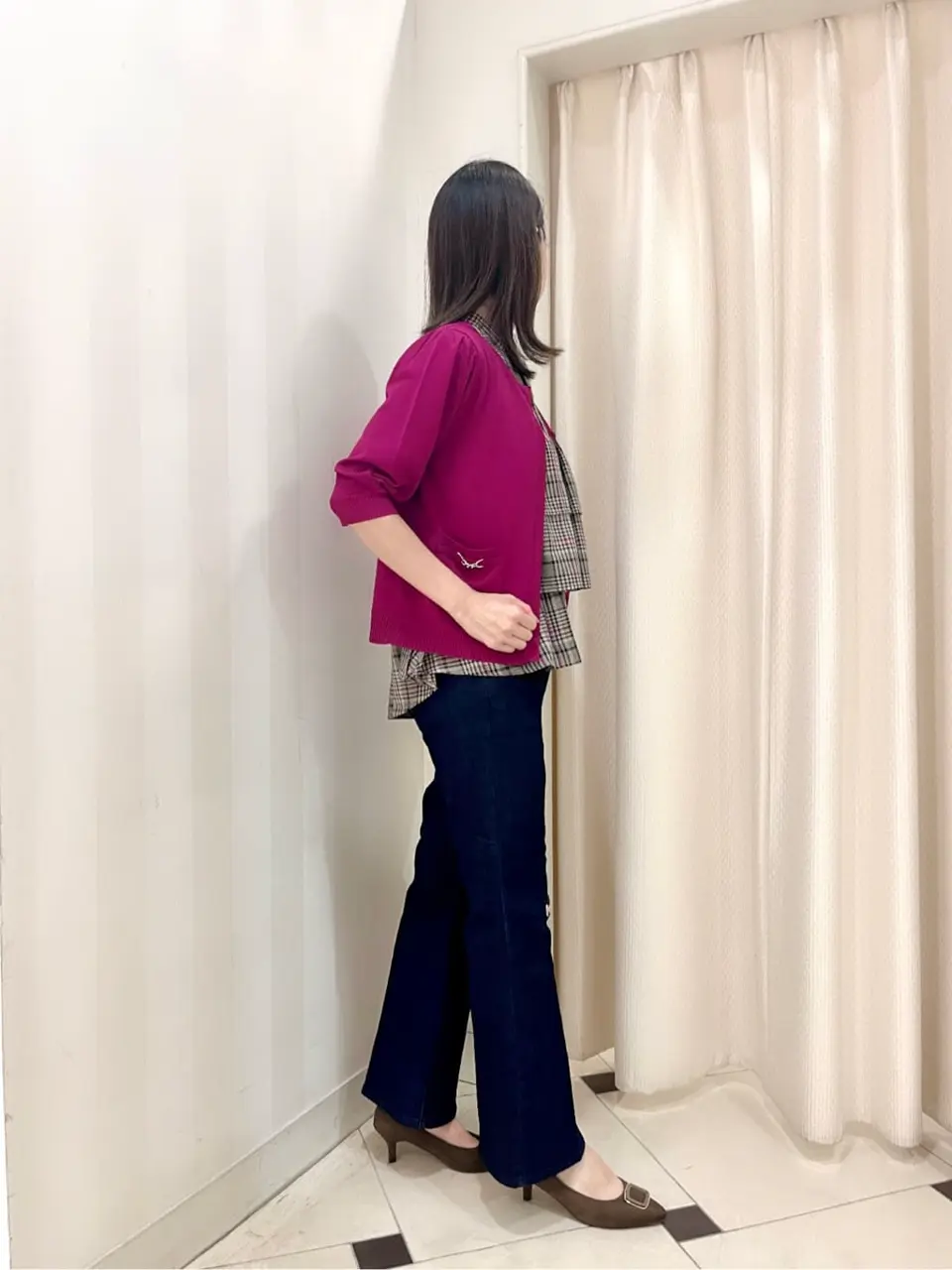 組曲 金井 コーディネート画像