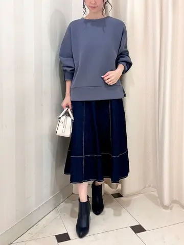 組曲 金井 コーディネート画像