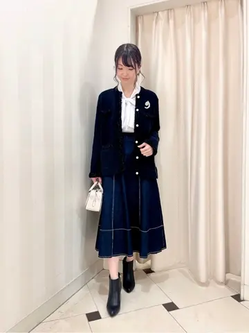 組曲 金井 コーディネート画像