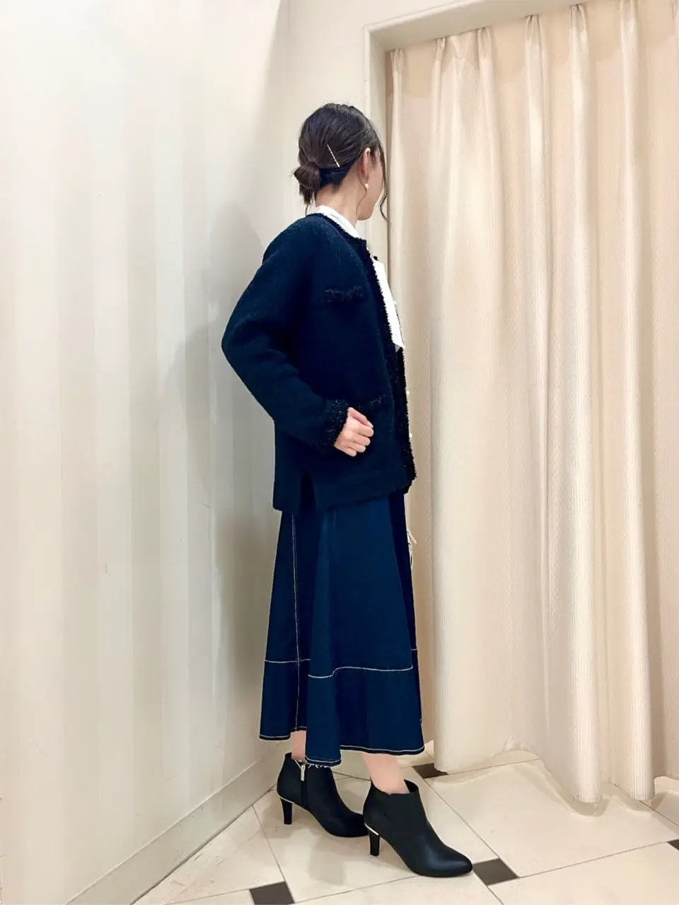 組曲 金井 コーディネート画像