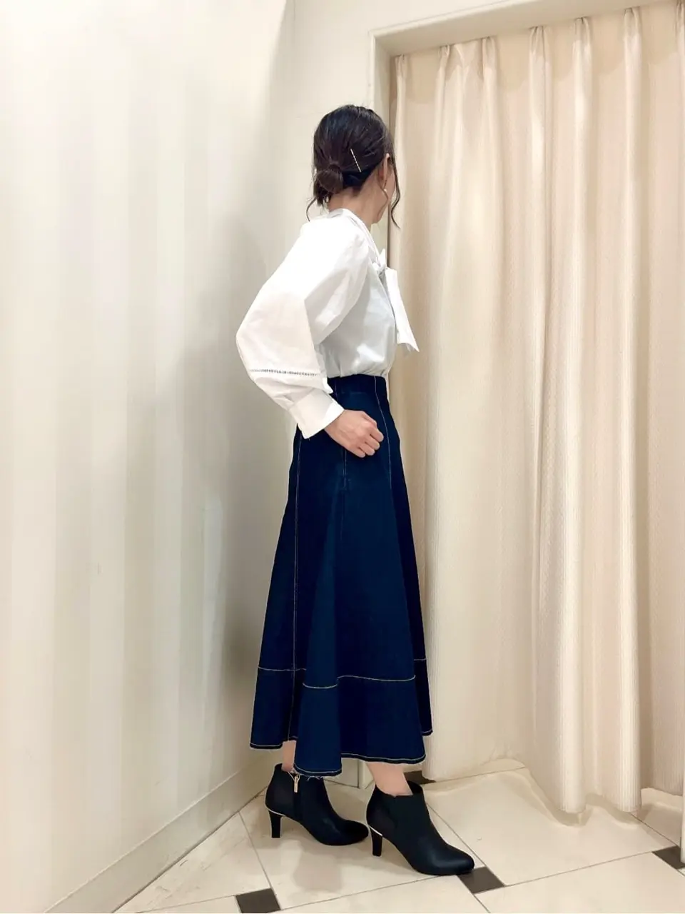 組曲 金井 コーディネート画像