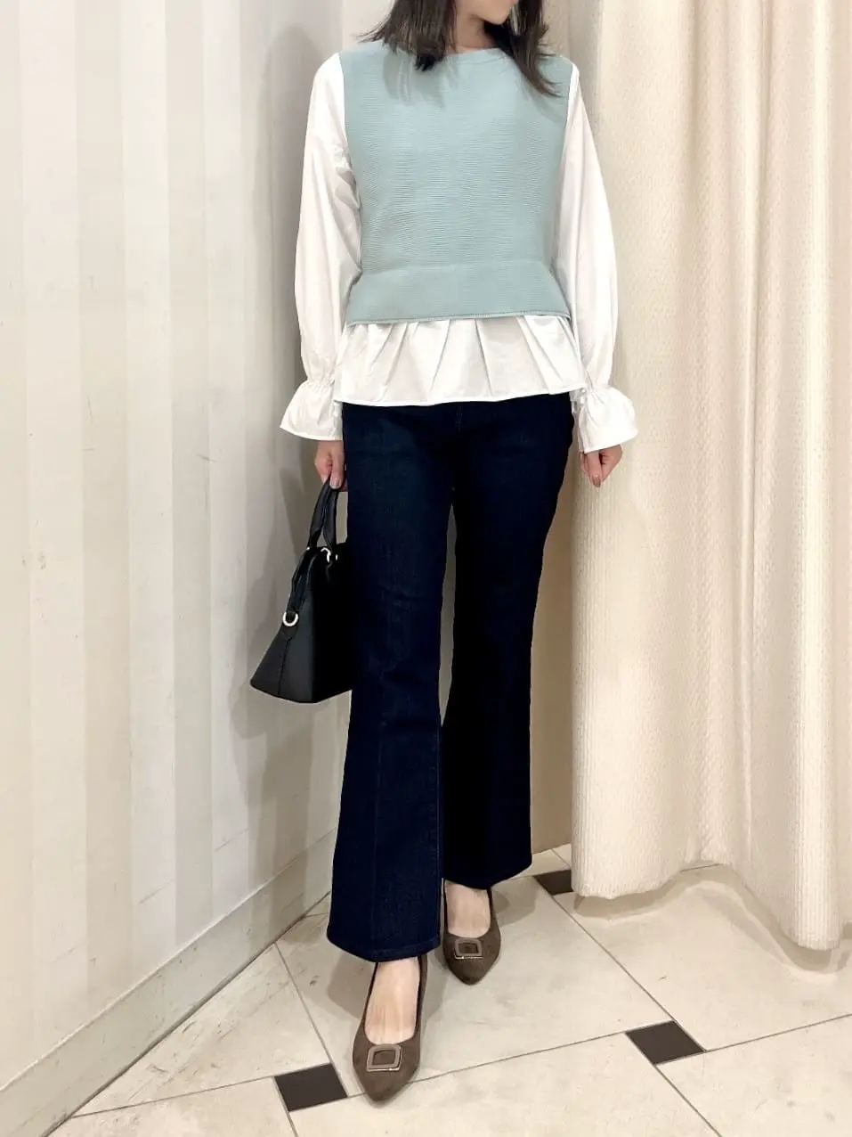 組曲 金井 コーディネート画像