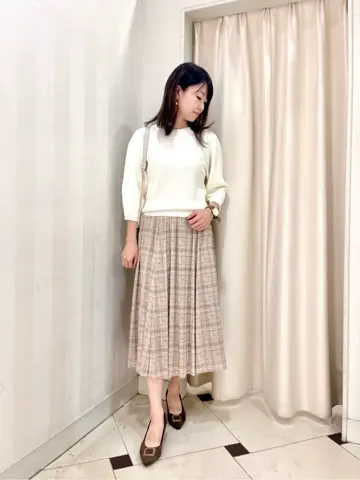 組曲 金井 コーディネート画像