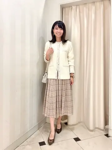 組曲 金井 コーディネート画像