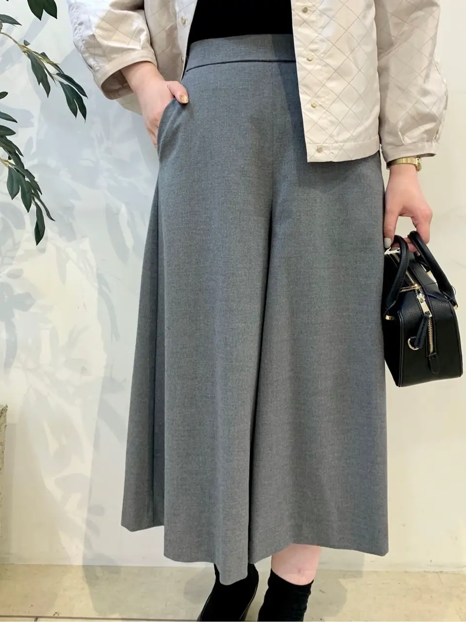 組曲 石井 コーディネート画像