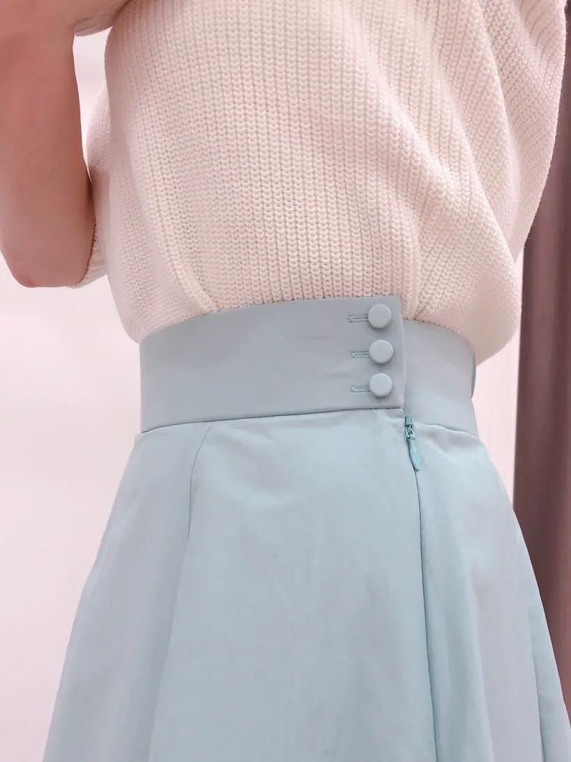 組曲 酒井 コーディネート画像