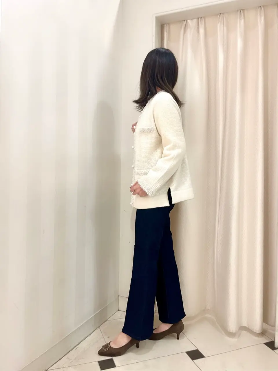 組曲 金井 コーディネート画像