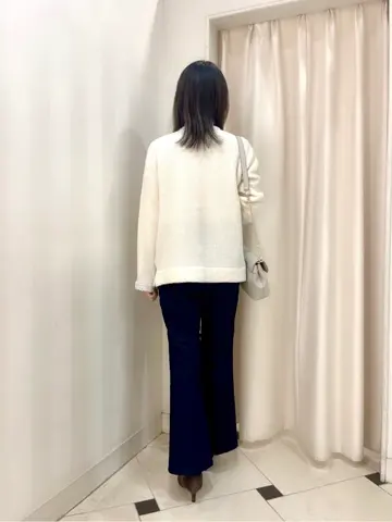 組曲 金井 コーディネート画像