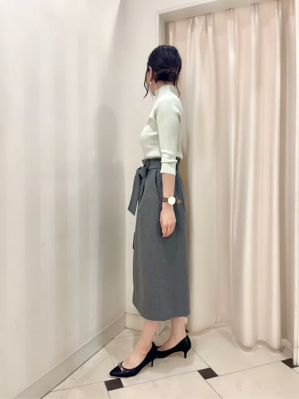 組曲 金井 コーディネート画像