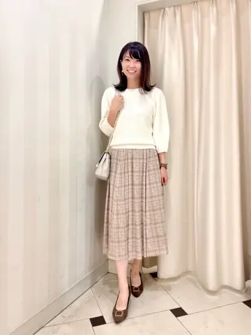 組曲 金井 コーディネート画像