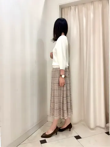 組曲 金井 コーディネート画像