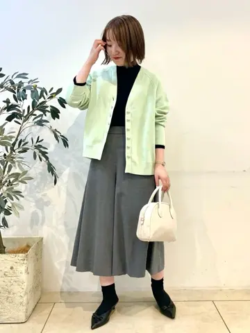 組曲 石井 コーディネート画像