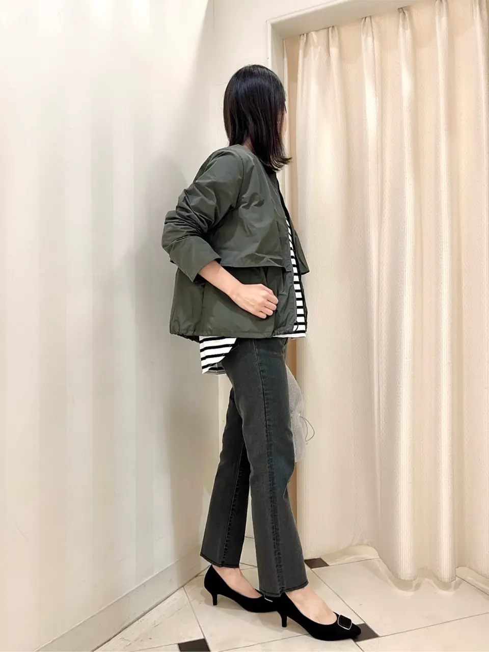 組曲 金井 コーディネート画像