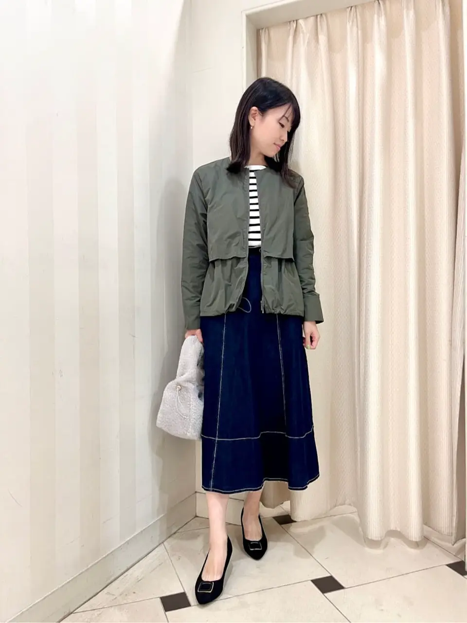 組曲 金井 コーディネート画像