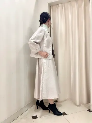 組曲 金井 コーディネート画像