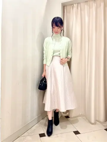 組曲 金井 コーディネート画像