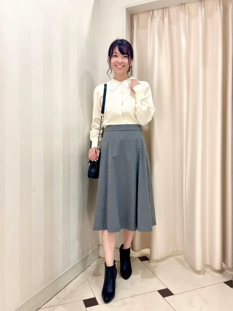 組曲 金井 コーディネート画像