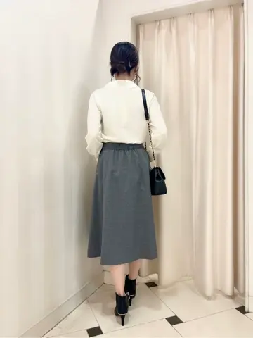 組曲 金井 コーディネート画像