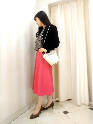 組曲 スタッフ コーディネート画像