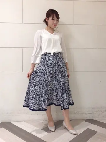 組曲 スタッフ コーディネート画像