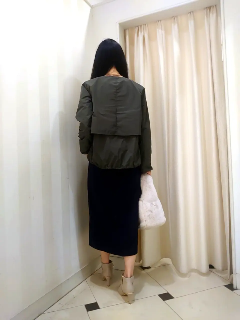 組曲 スタッフ コーディネート画像