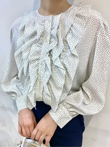 組曲 松田 コーディネート画像