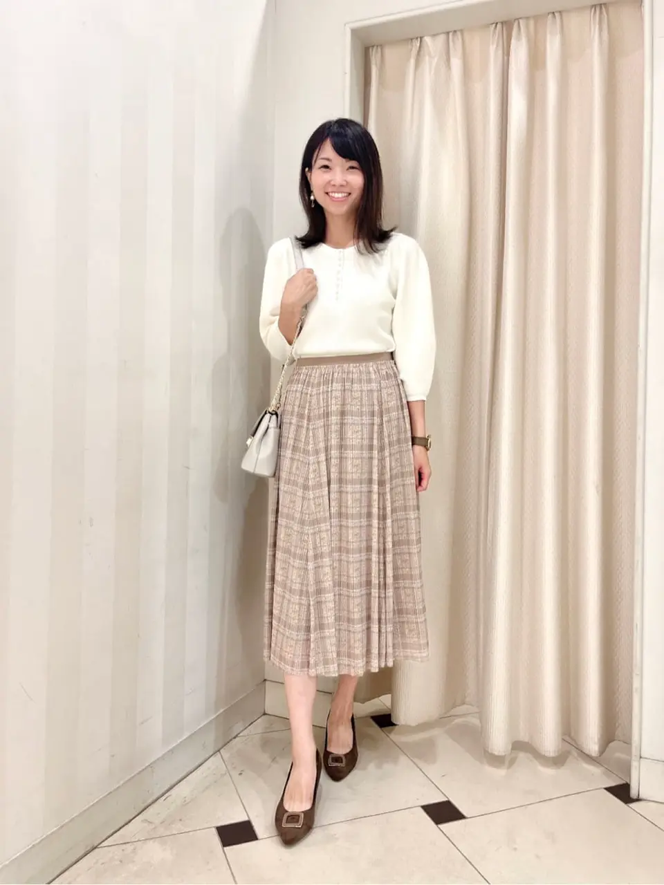 組曲 金井 コーディネート画像