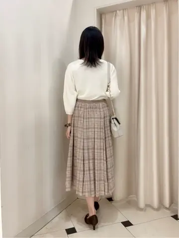 組曲 金井 コーディネート画像