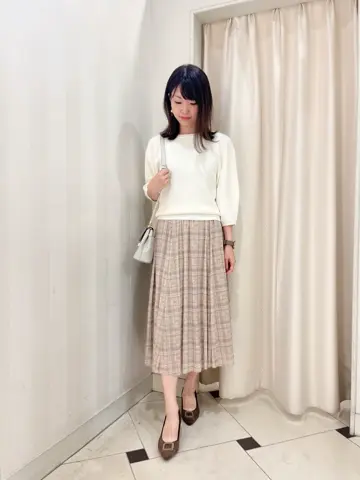 組曲 金井 コーディネート画像