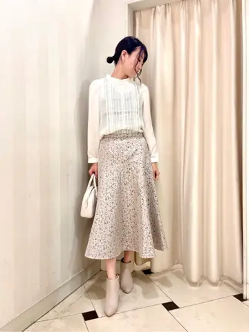 組曲 金井 コーディネート画像