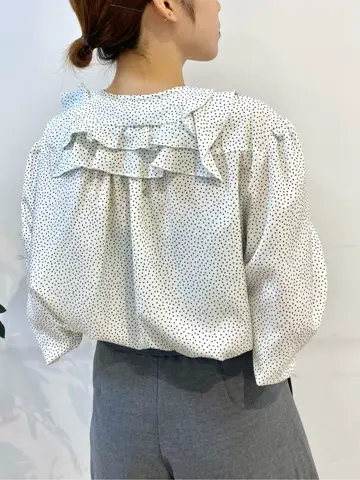 組曲 松田 コーディネート画像