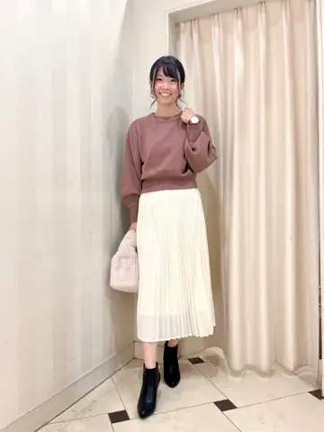 組曲 金井 コーディネート画像