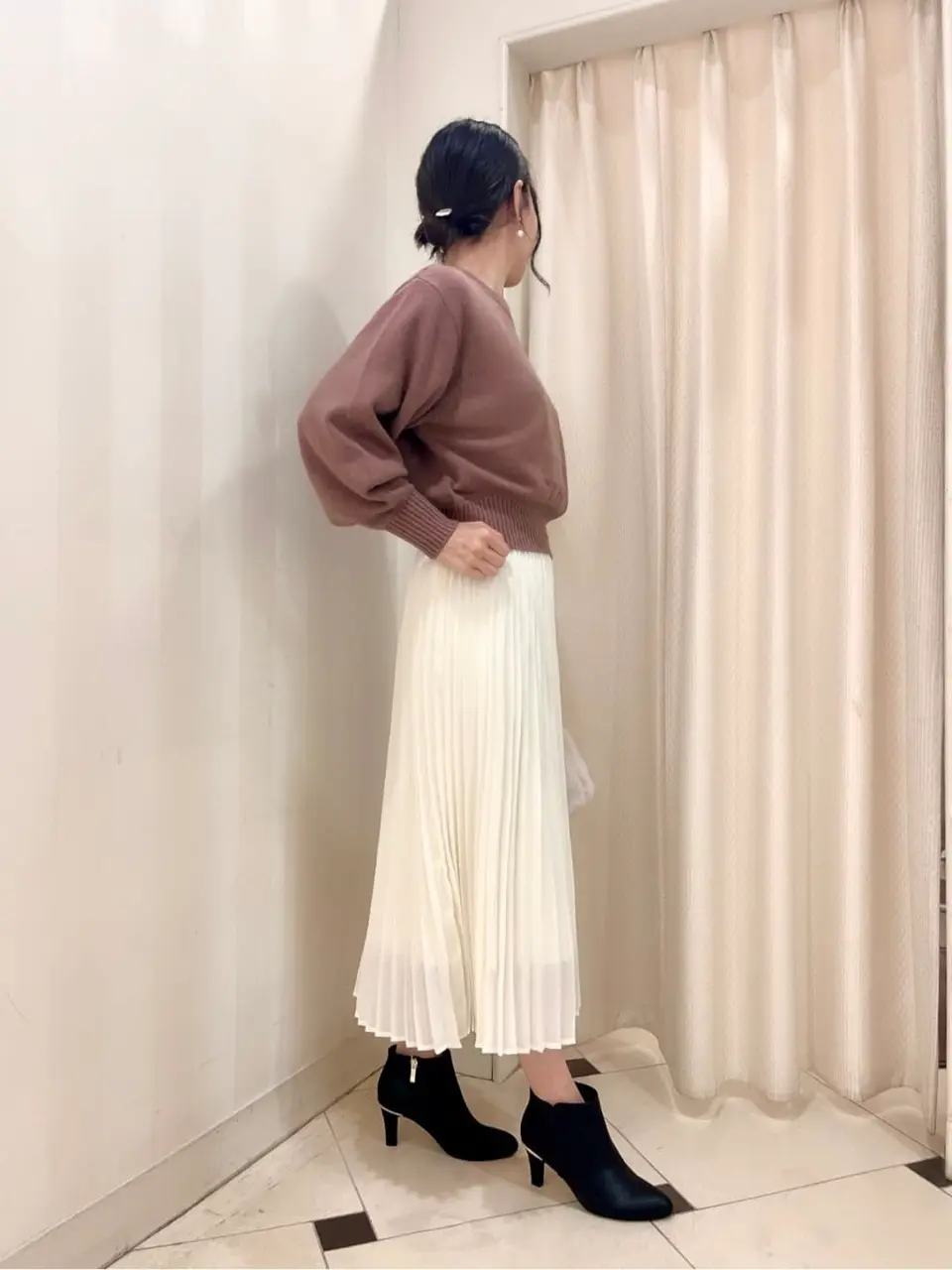 組曲 金井 コーディネート画像