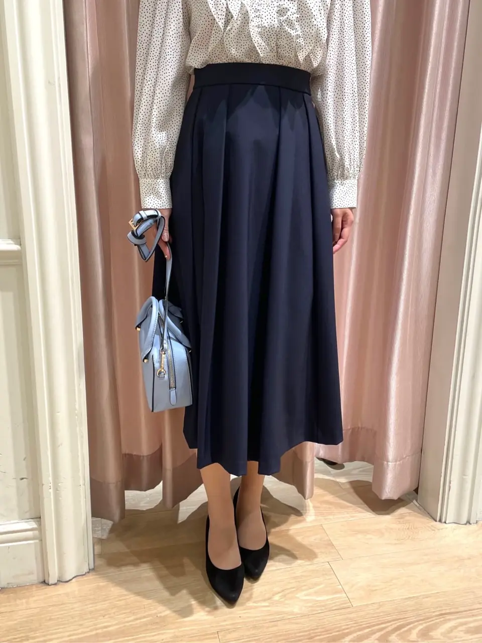 組曲 スタッフ コーディネート画像