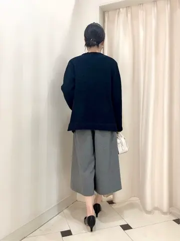 組曲 金井 コーディネート画像