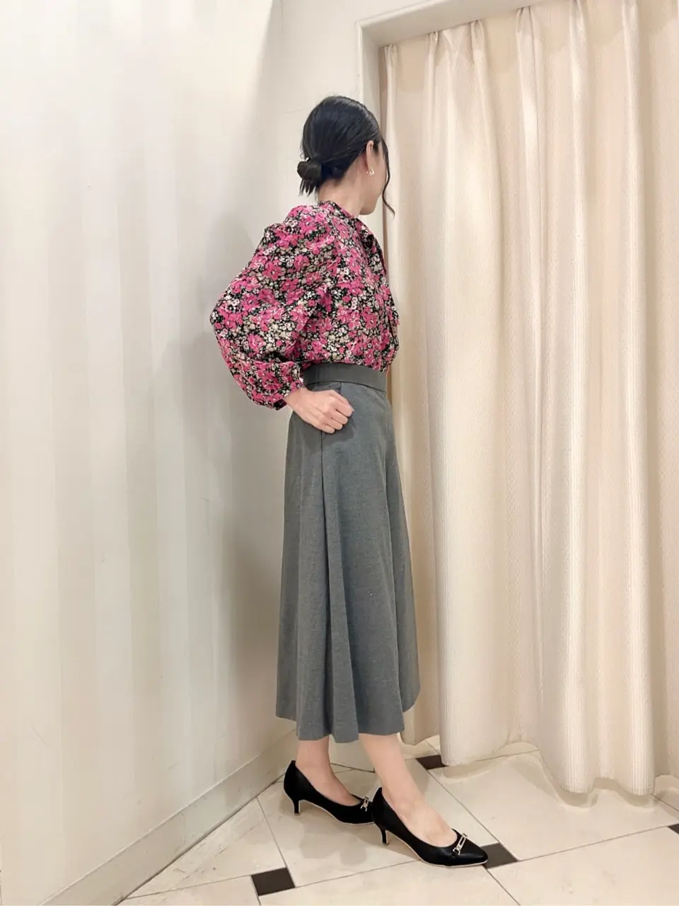 組曲 金井 コーディネート画像