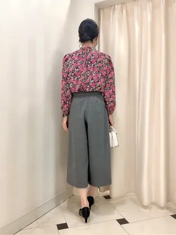 組曲 金井 コーディネート画像